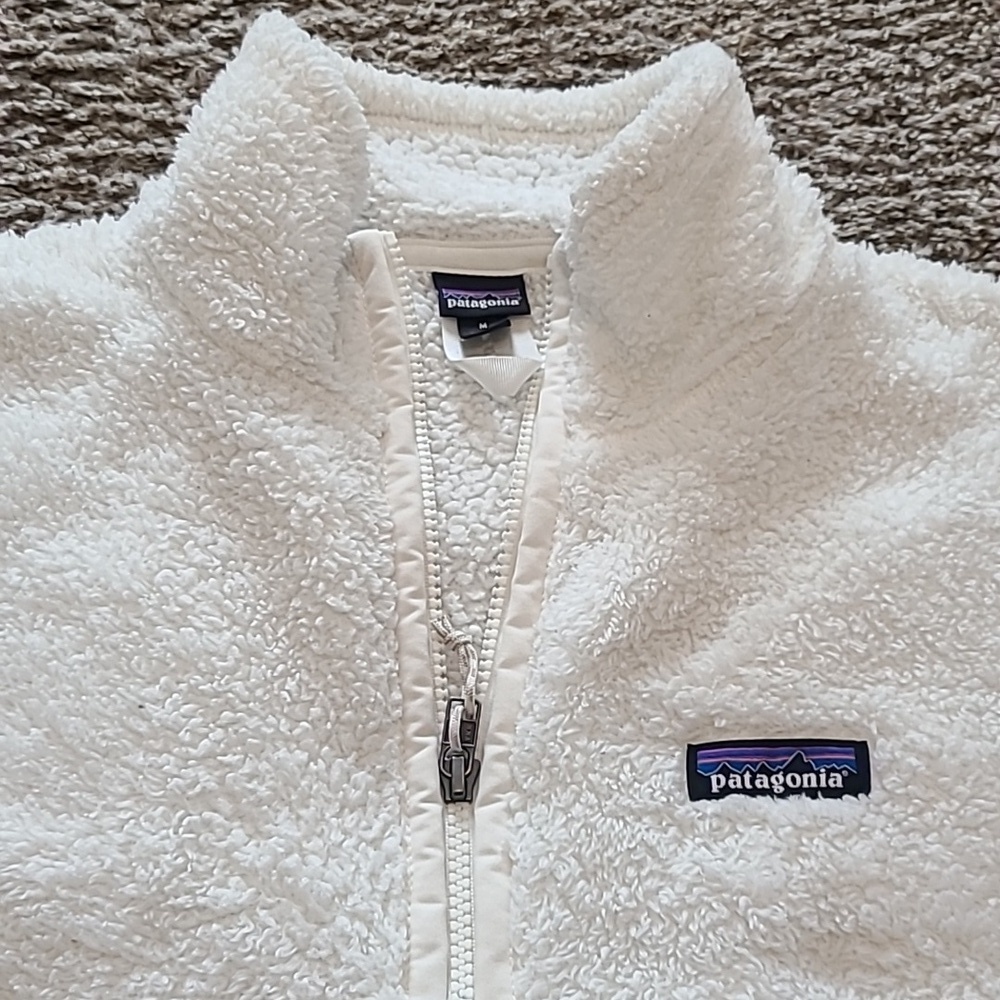 Patagonia Zip Up White Fleece Sweater - Picture 3 of 6